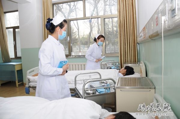 護理部舉辦新護士技能操作比賽