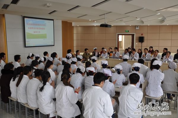 靖煤集團總醫院與天水麥積微創醫院聯合辦醫啟動大會暨揭牌成立儀式隆重舉行