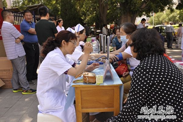 靖煤集團(tuán)總院組織開展2016年世界人口日宣傳活動(dòng)